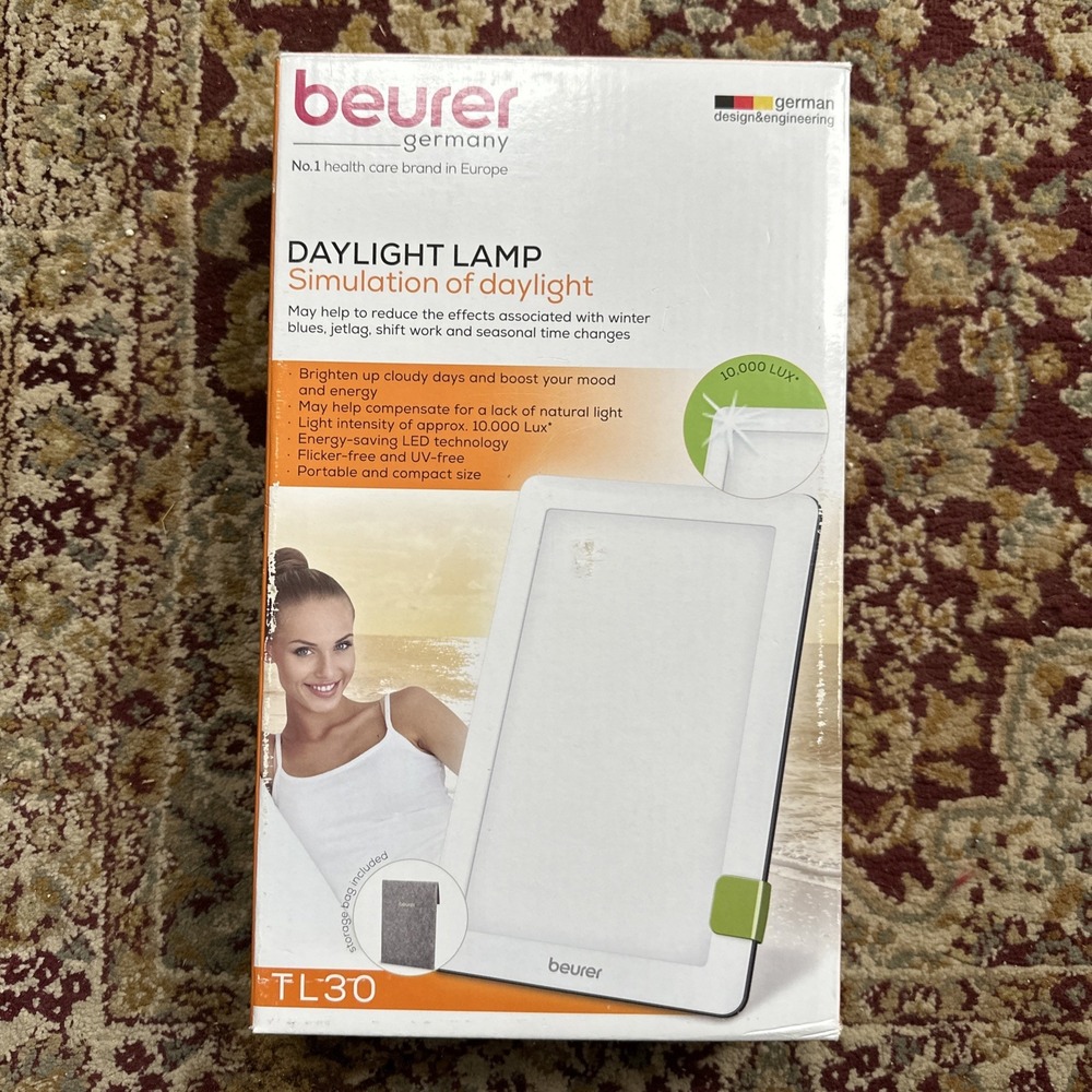 NEW‎ Light Therapy Daylight Simulation Lamp TL30 White S.A.D. Portable